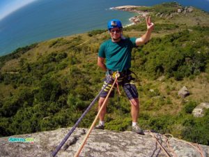 rapel pedra do urubu - adrenailha floripa